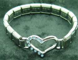 Open heart with blue rhinestones on SHINY bracelet